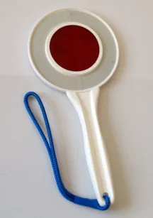 Tarcza "Znak" do zatrzymywania pojazdów.