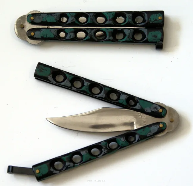 Scyzoryk typu „MOTYLEK”