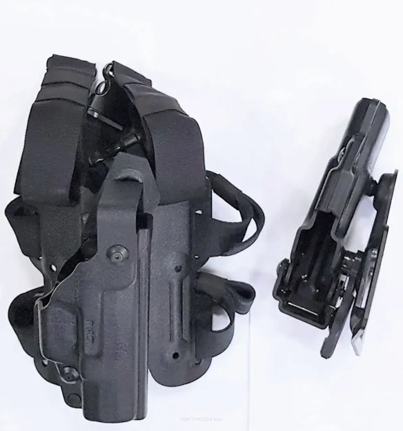 Taktyczna kabura do pistoletu na udo i do pasa.